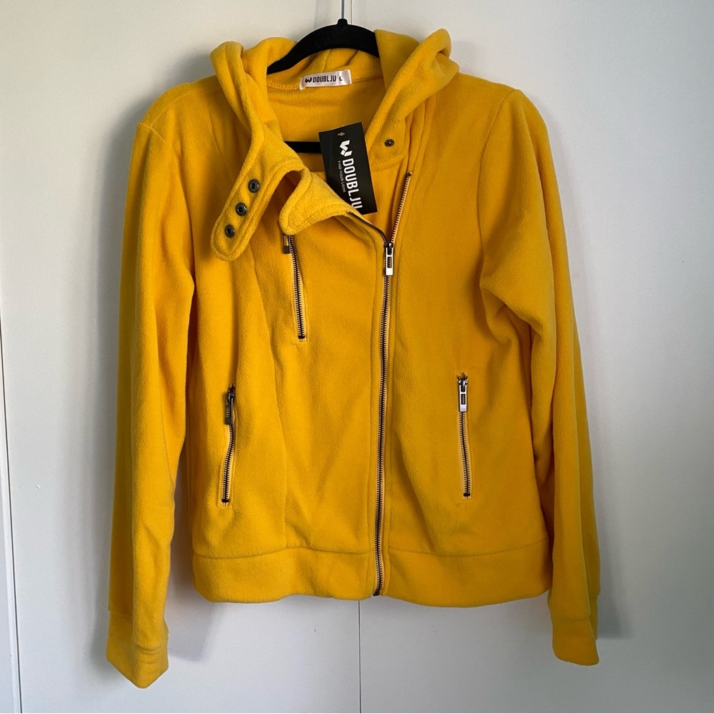 NWT Doublju Golden Yellow Fleece Jacket Women’s Size Large